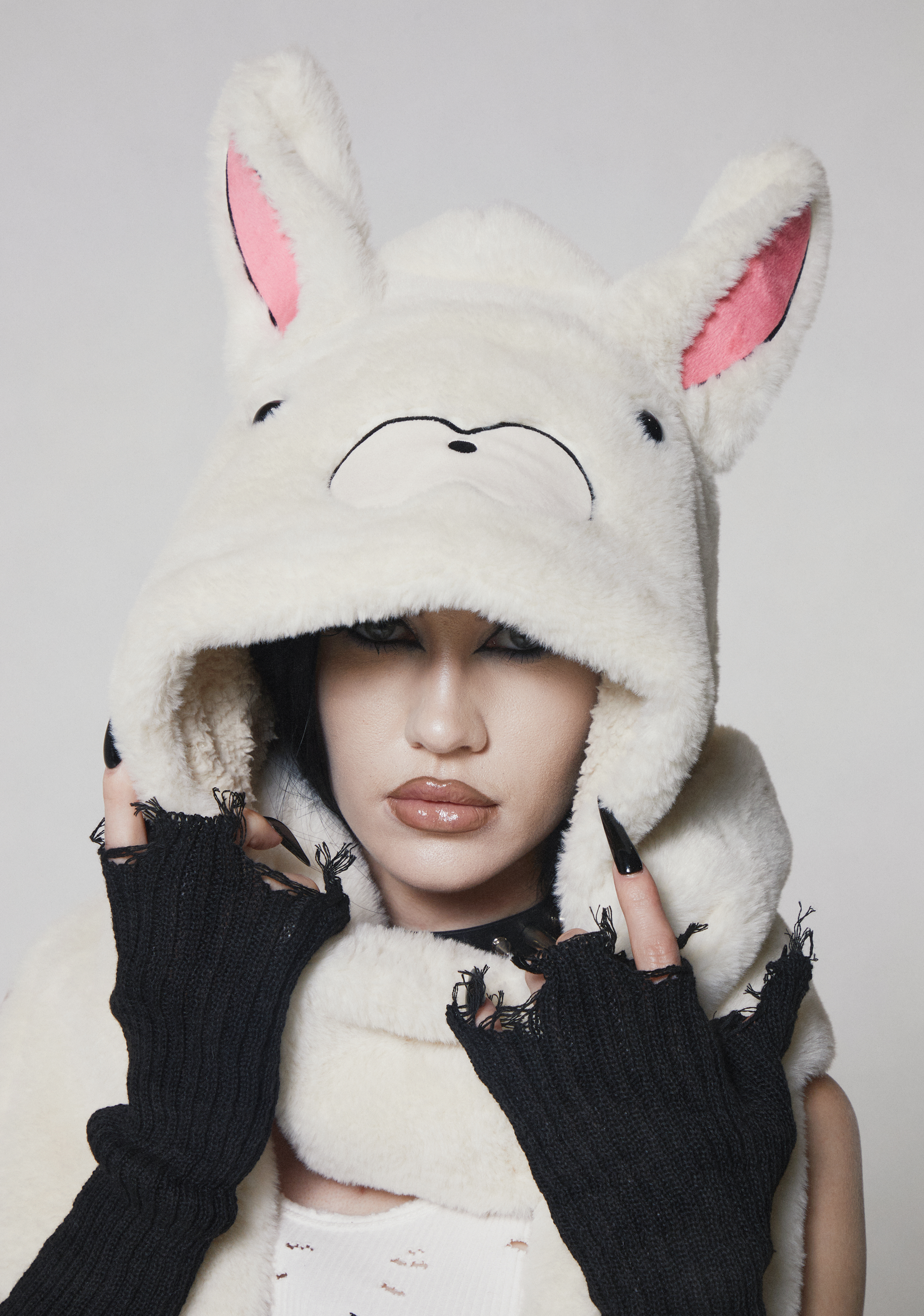 Touka Rabbit Scarf - Image 7